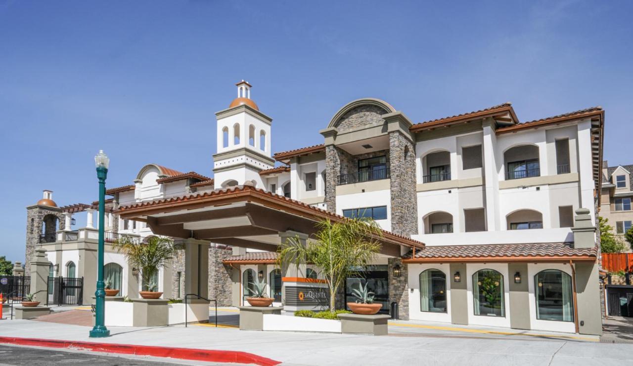 La Quinta Inn & Suites By Wyndham سانتا كروز، كاليفورنيا المظهر الخارجي الصورة