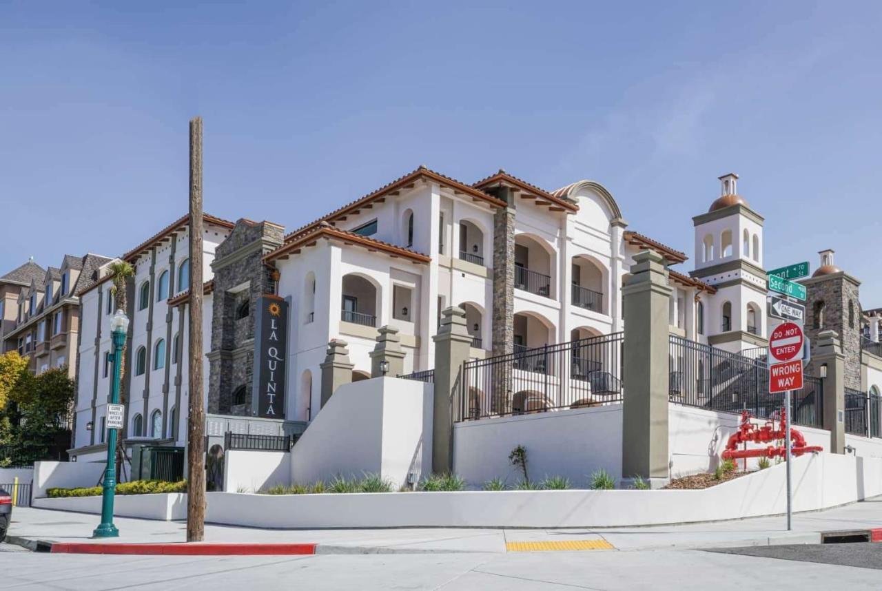 La Quinta Inn & Suites By Wyndham سانتا كروز، كاليفورنيا المظهر الخارجي الصورة