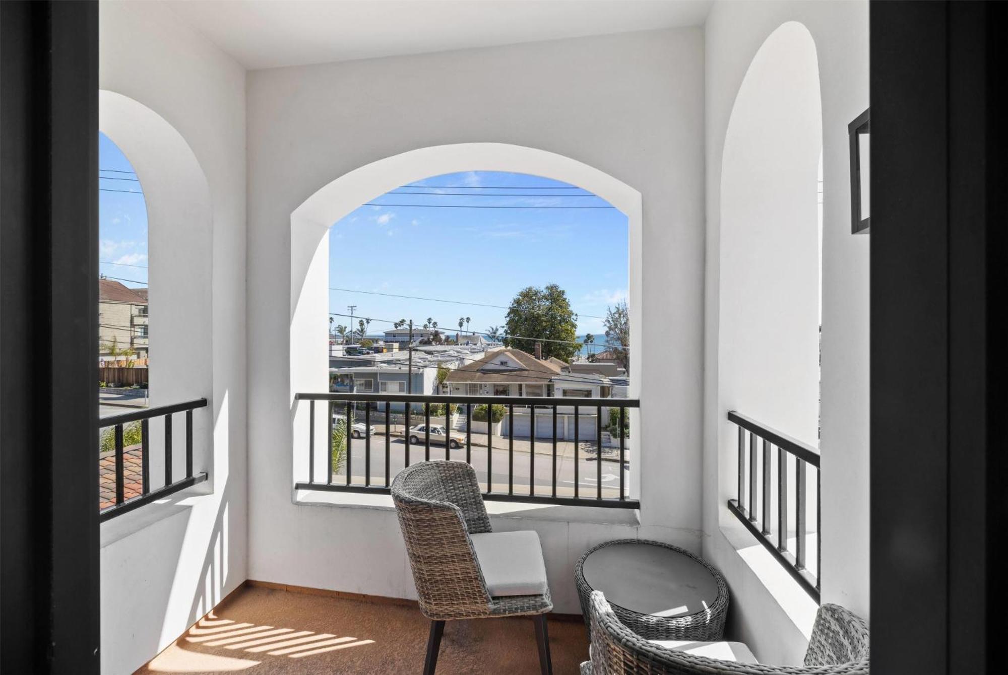 La Quinta Inn & Suites By Wyndham سانتا كروز، كاليفورنيا المظهر الخارجي الصورة