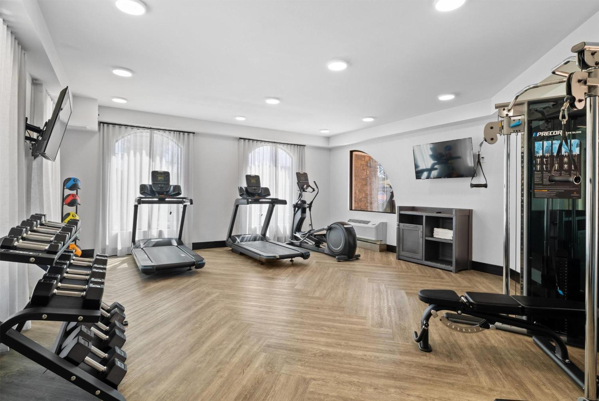 La Quinta Inn & Suites By Wyndham سانتا كروز، كاليفورنيا المظهر الخارجي الصورة